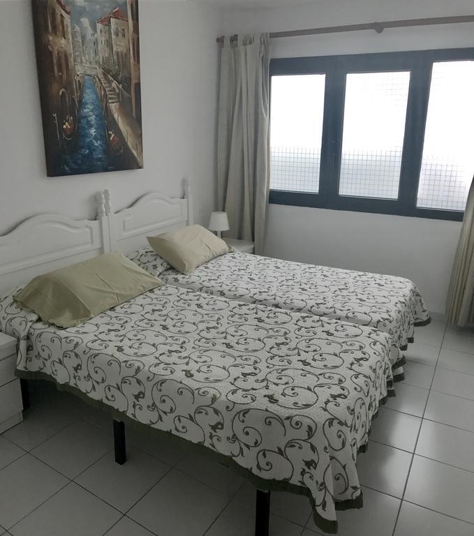 Apartamentos Erika - Adults Only Corralejo Exterior photo